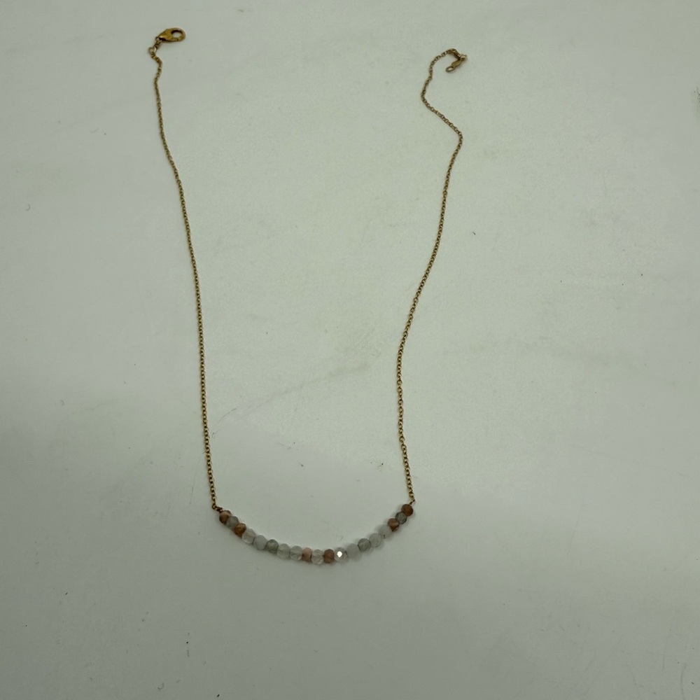 Minimalist Gemstone Bar Necklace – Gold Chain with Natural Beads